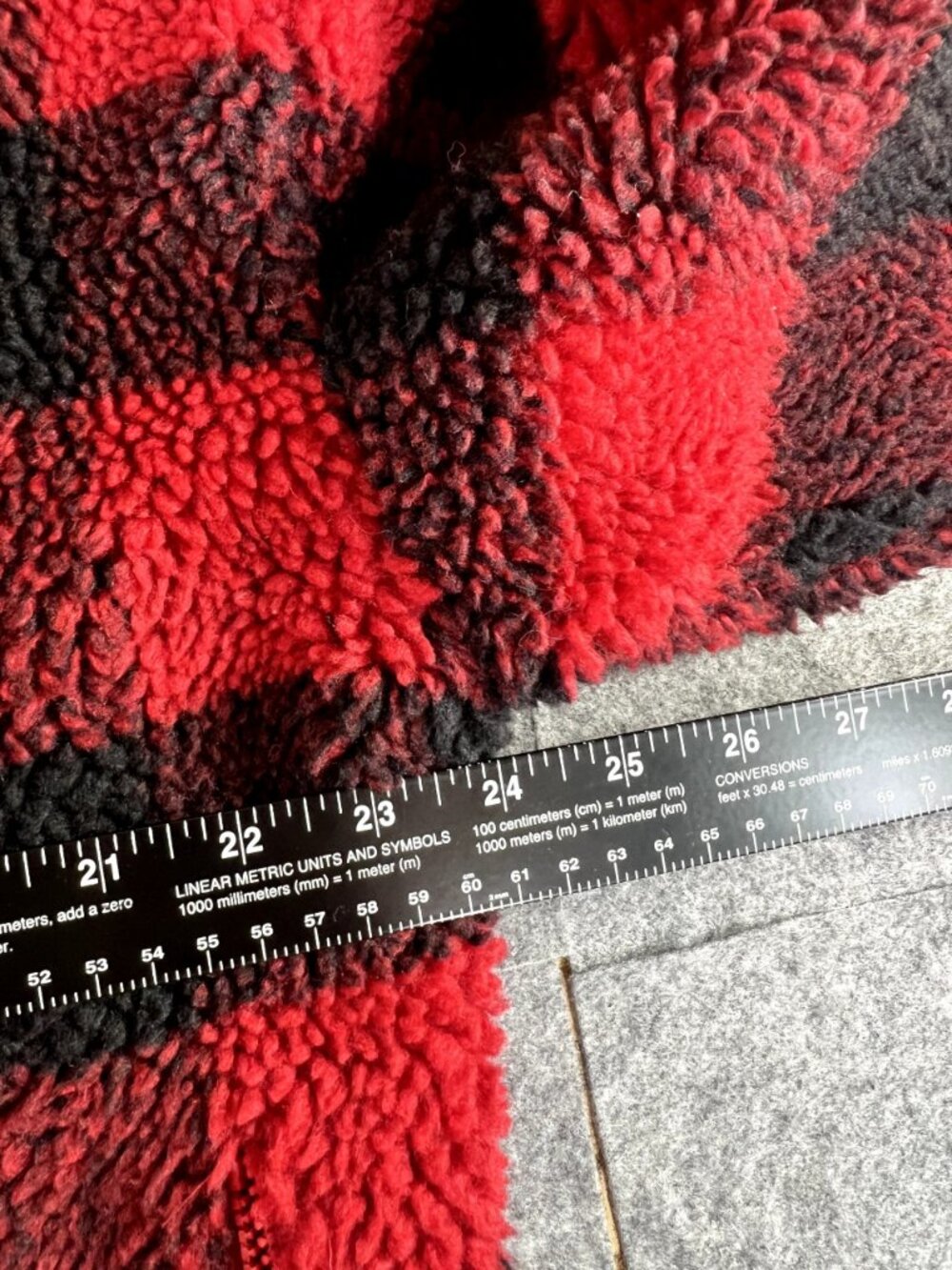 Fabletics Plaid Fleece Jacket Red Black XL - Picture 4 of 5